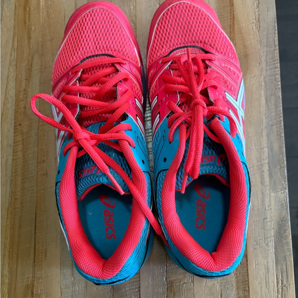 NWOT ASICS Gel Rocket Women's Vibrant Pink and Blue Athletic Shoes
